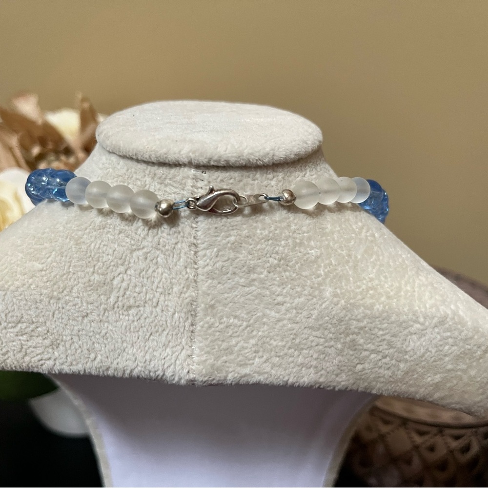 Vintage Blue & White Beaded Heart Necklace Reversible Black - Picture 6 of 8